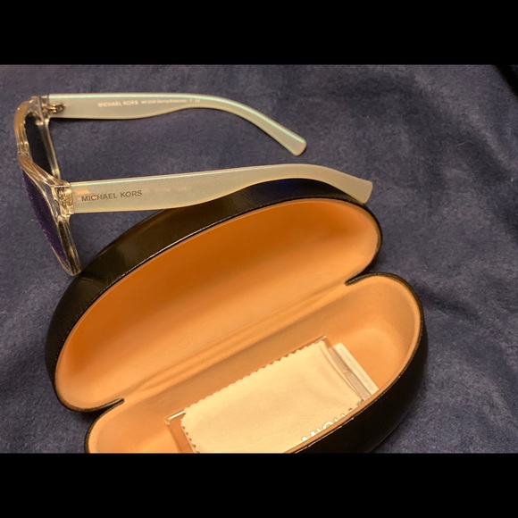 Michael Kors (Spring Blossoms) - Picture 3 of 4